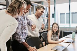 Messagenius, messaging app for employees communication | secure enterprise messaging